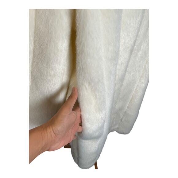 Dennis Basso Faux Fur Coat Women’s Large White Zip-Up Plush Jacket Vintage Y2K - Picture 12 of 12